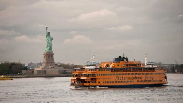 Private Investigator Staten Island Ferry